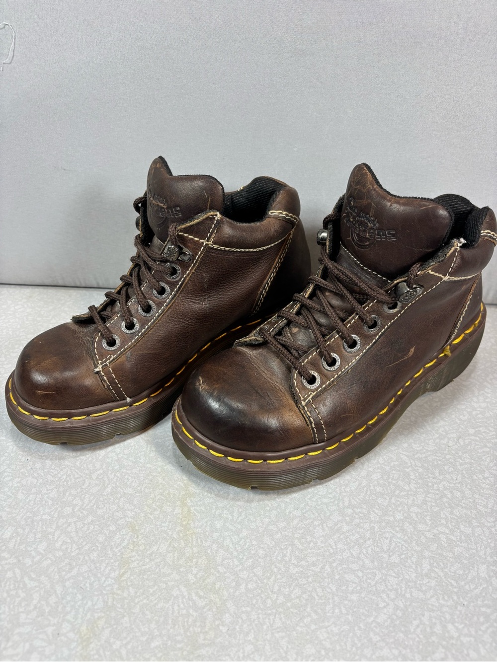 Vintage Dr. Martens 8542 Dark Brown Leather Women's Boots Size 5 Chunky Y2K